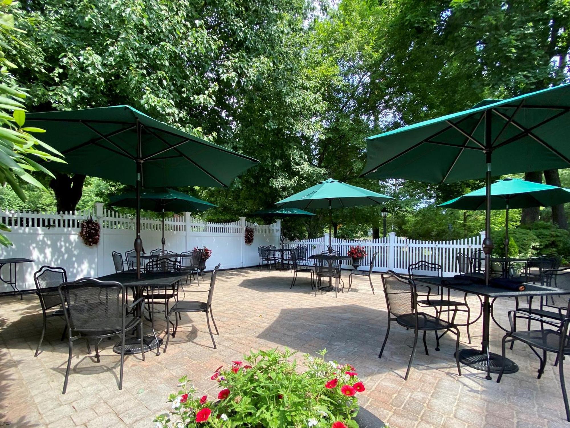 The Olde Mill Inn Basking Ridge ภายนอก รูปภาพ