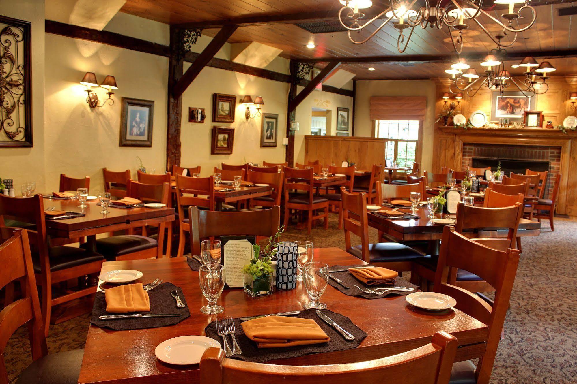 The Olde Mill Inn Basking Ridge ร้านอาหาร รูปภาพ