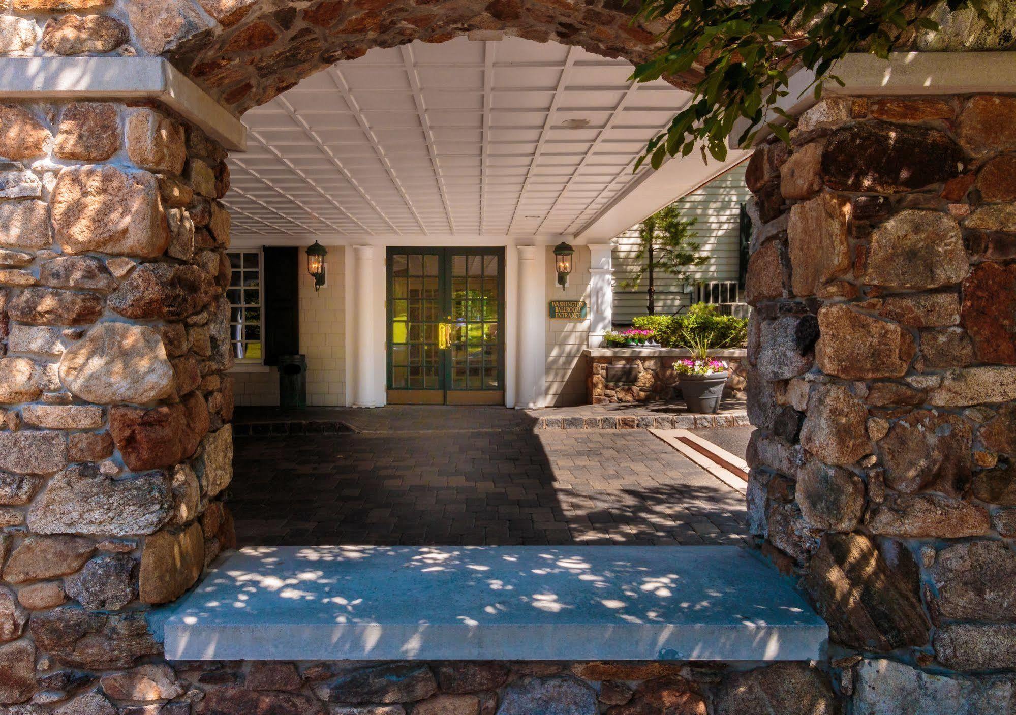 The Olde Mill Inn Basking Ridge ภายนอก รูปภาพ